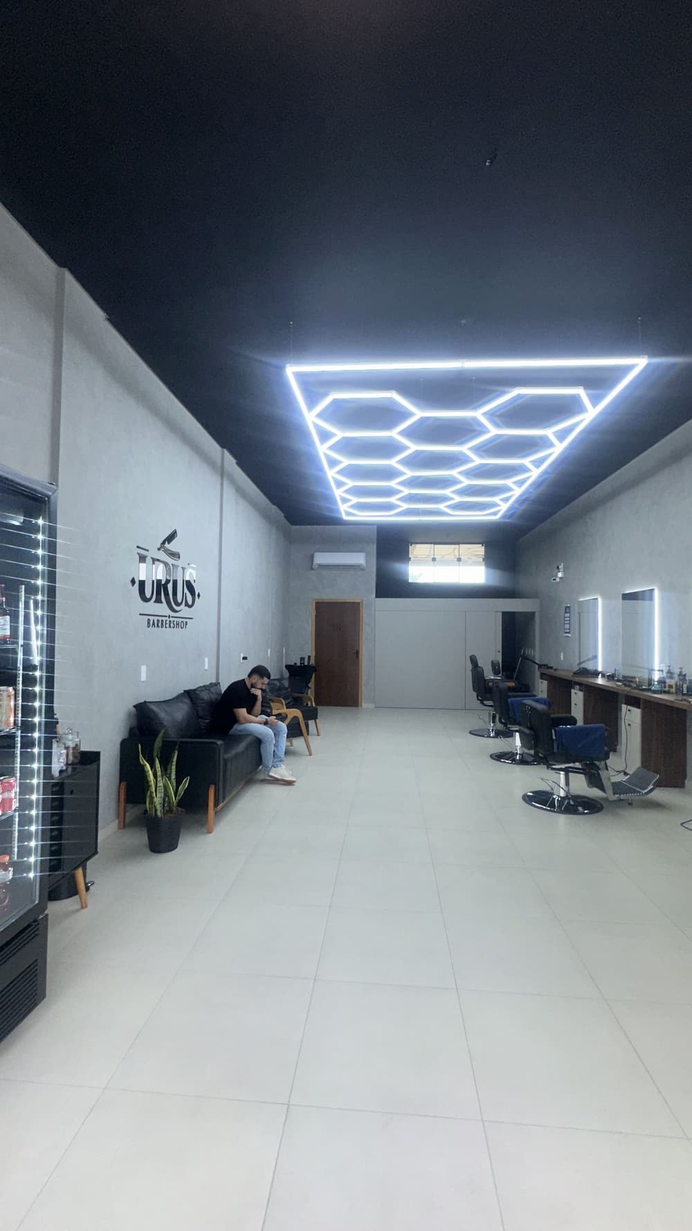 Estilo exclusivo de corte e barba na URUS BARBERSHOP Joinville